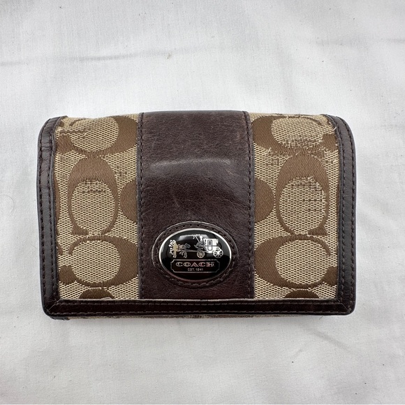 Vintage COACH wallet/ billfold. Brown/tan. - Picture 1 of 8